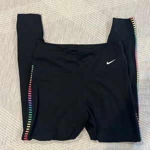 Nike leggings
